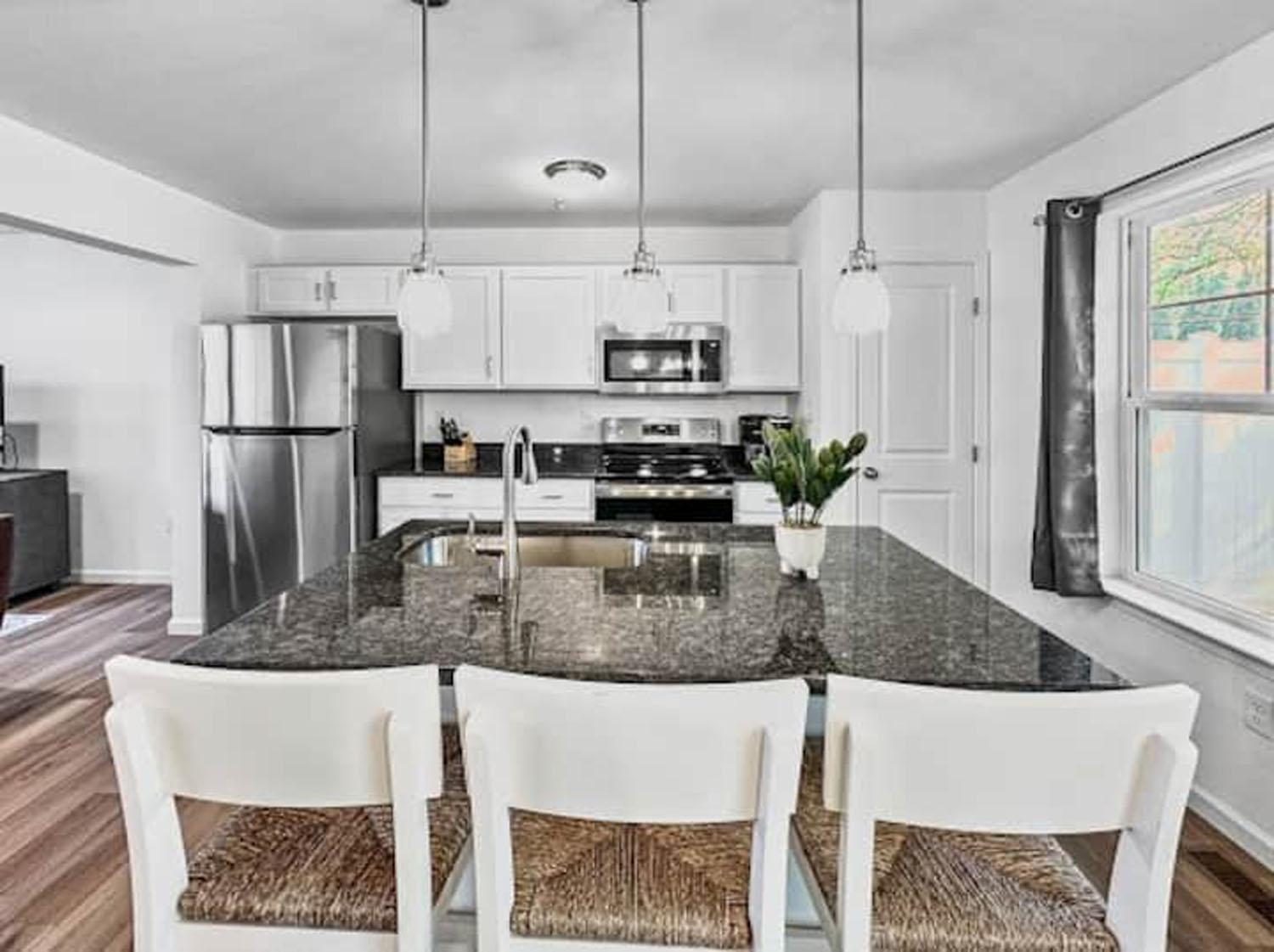 Luxurorious Townhome In Reading Mount Penn
