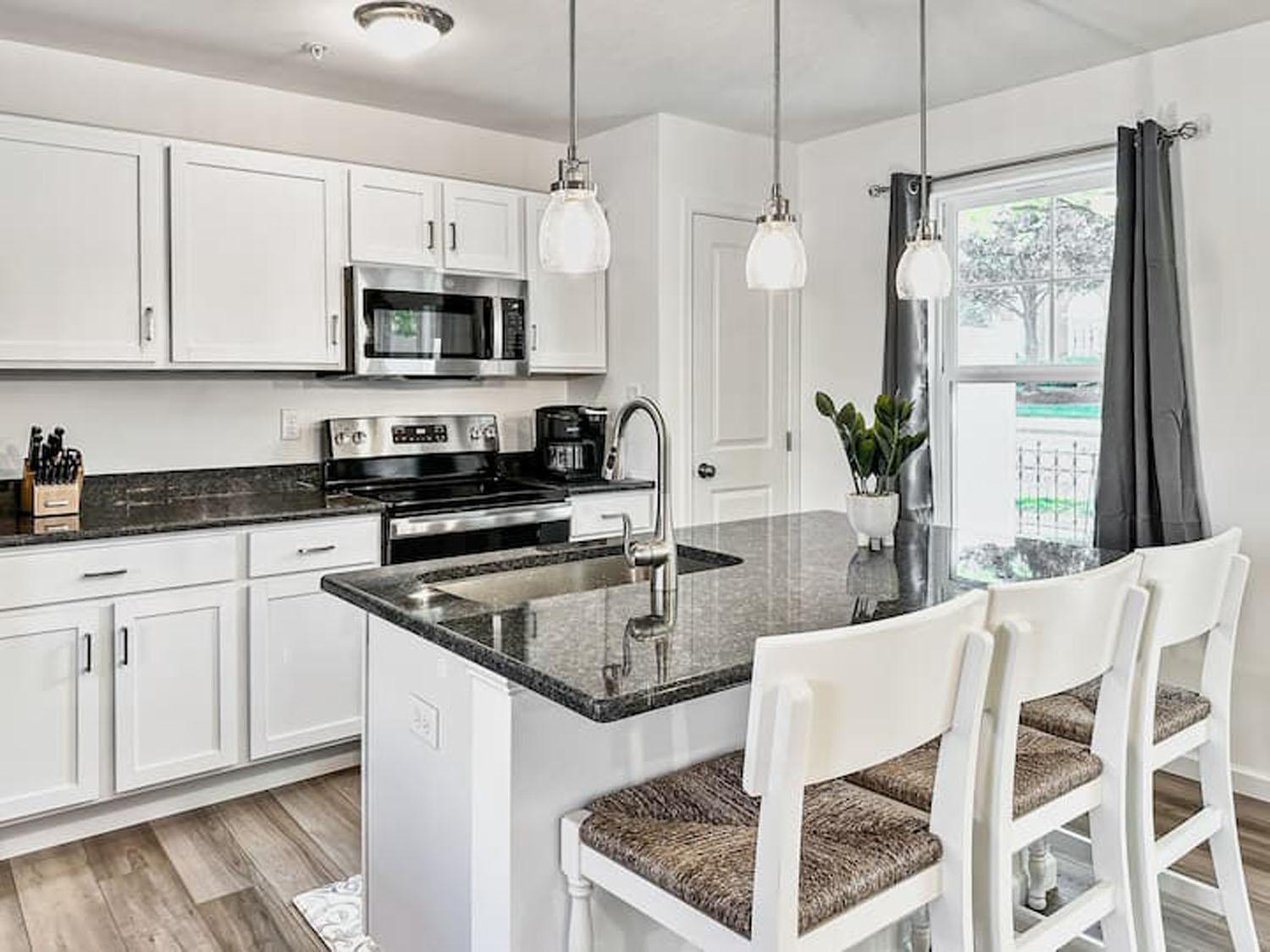 Luxurorious Townhome In Reading Apartment *